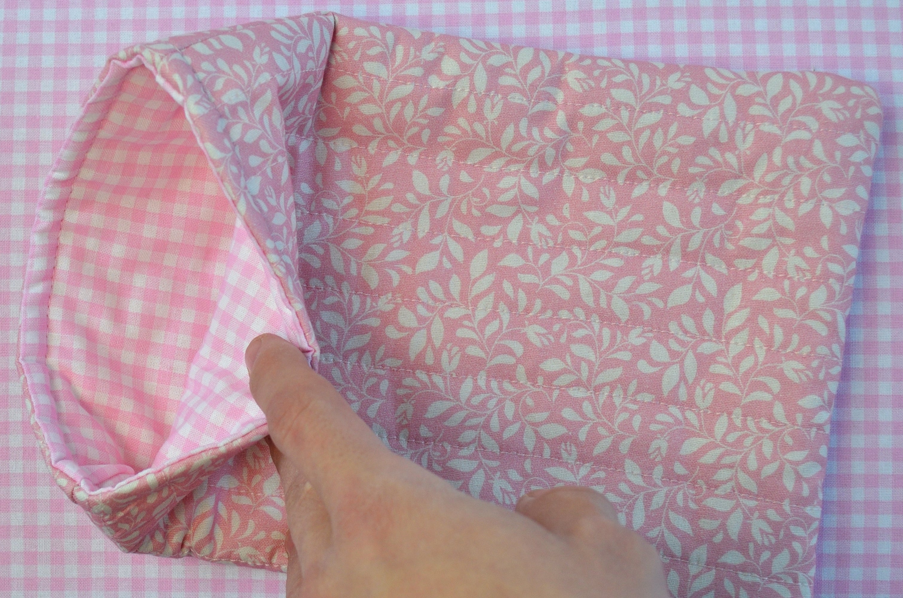 Pink Floral Book/E-book Sleeve