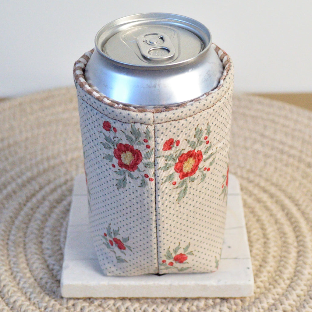 vicarage petal can koozie