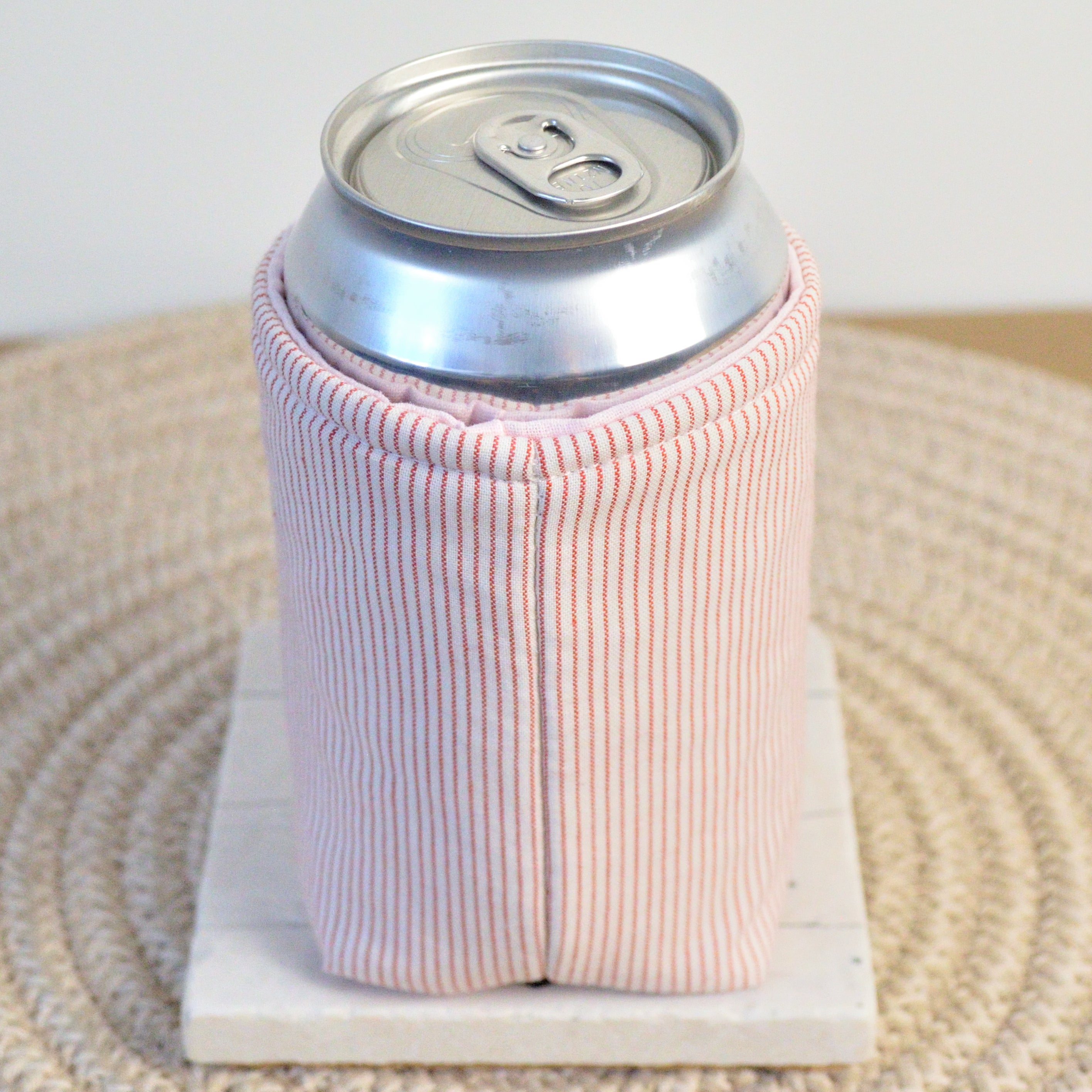 strawberry stripe can koozie