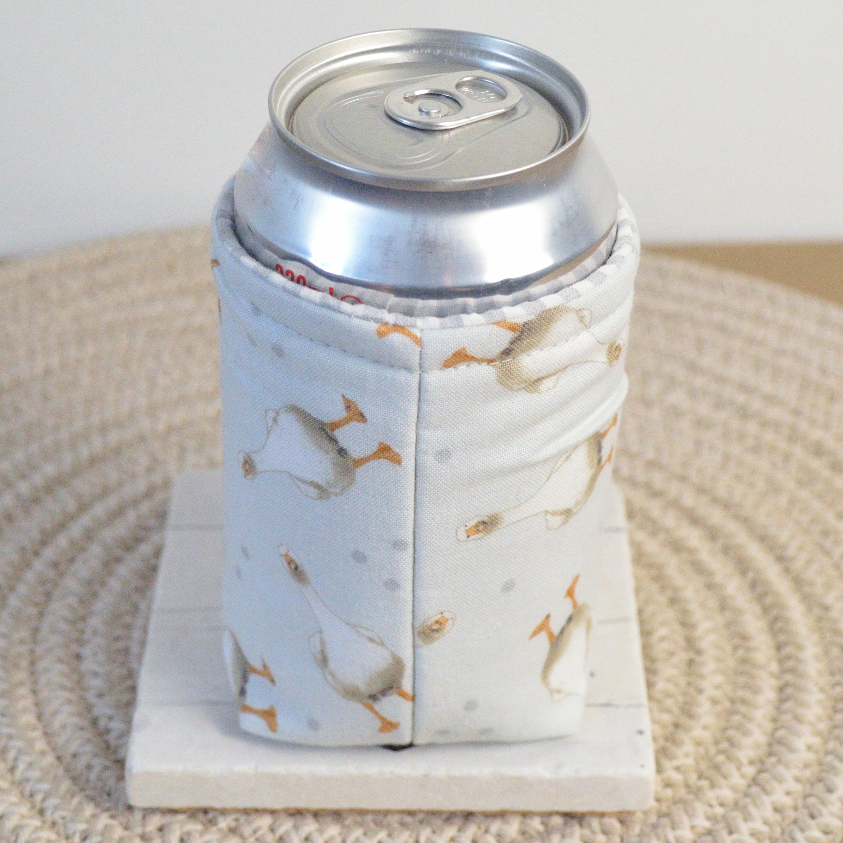 giddy goose can koozie