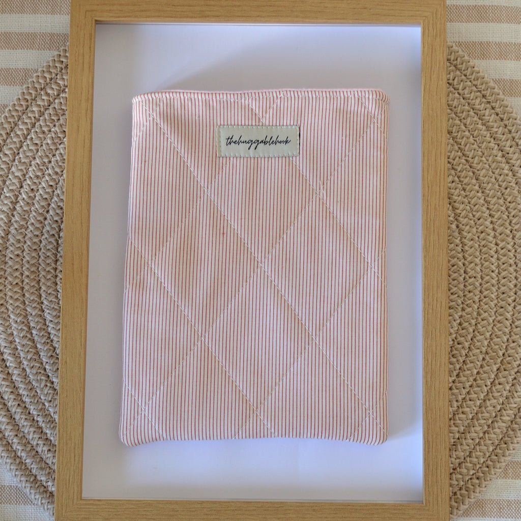 strawberry stripe kindle sleeve