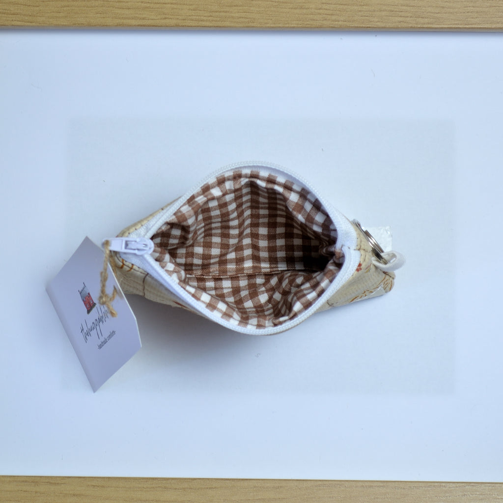 fallen leaves keychain wallet