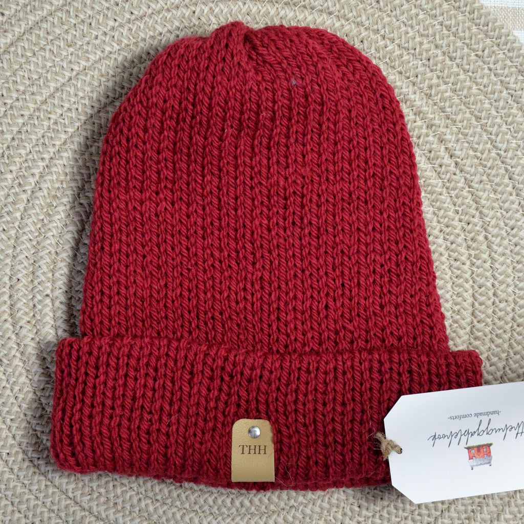 wool beanie - ruby